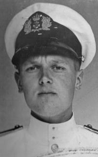 Antonie Maas, kort voor vertrek naar naar Indië in 1941 (bron: D.L. Maas)