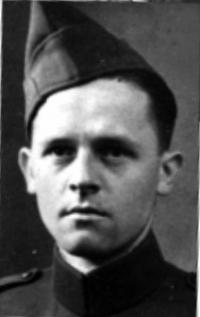 P.A.M. Avontuur (bron: Oorlogsgravenstichting)