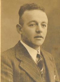 A.J.M. de Bont (bron: Oorlogsgravenstichting)