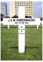 Kruis van J. Scheermakers (bron: G. van Zundert)