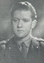 M.T.C. Klompenhouwer (bron: Oorlogsgravenstichting)