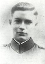 A.C.W. Versteden (bron: Oorlogsgravenstichting)